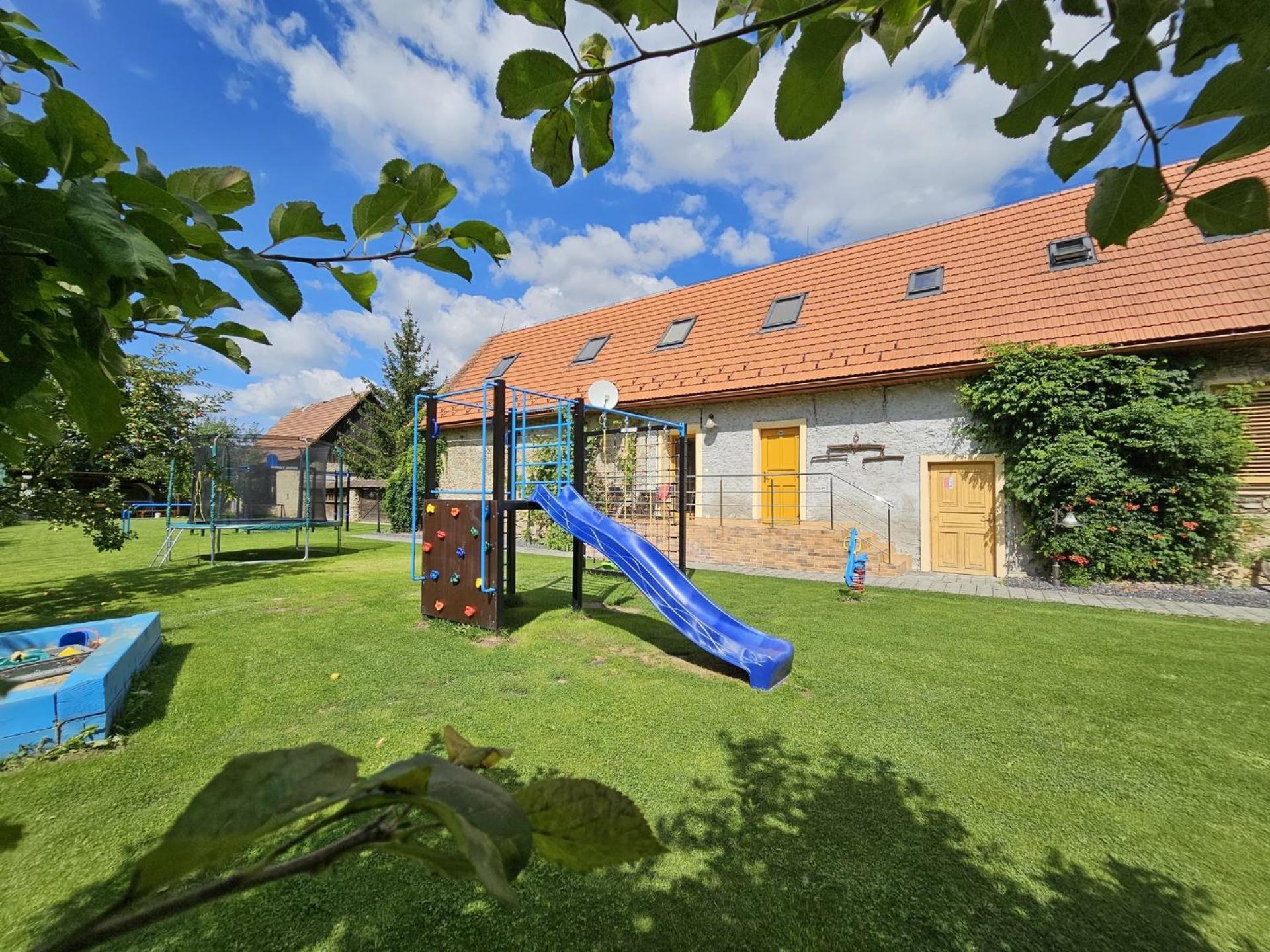 Penzion Pod Krivanom Liptovsky Hradok Exterior foto